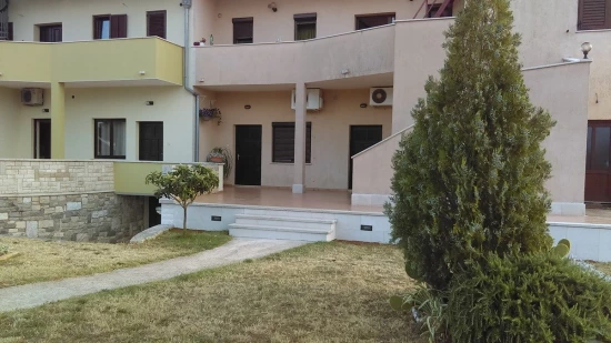 Apartmán Istrie - Ližnjan IS 7565 N1