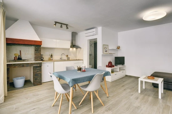 Apartmán Istrie - Ližnjan IS 7576 N1