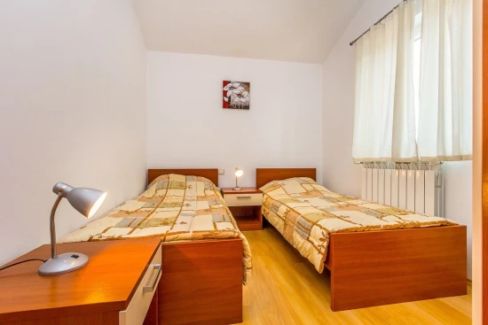 Apartmán Istrie - Ližnjan IS 7579 N1