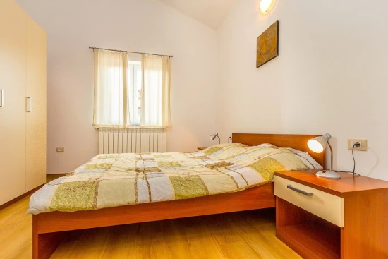 Apartmán Istrie - Ližnjan IS 7579 N1