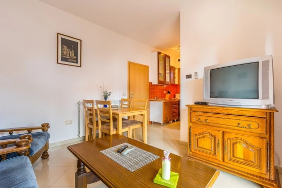 Apartmán Istrie - Ližnjan IS 7579 N1