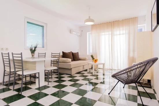 Apartmán Severní Dalmácie - Vodice DA 9946 N4