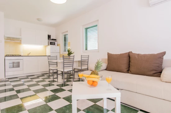 Apartmán Severní Dalmácie - Vodice DA 9946 N4