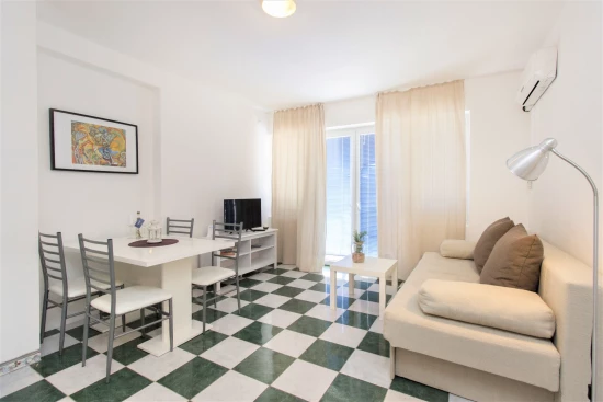 Apartmán Severní Dalmácie - Vodice DA 9946 N6