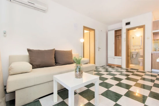 Apartmán Severní Dalmácie - Vodice DA 9946 N6