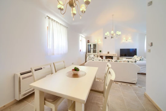 Vila Ostrov Krk - Malinska OS 11077 N1