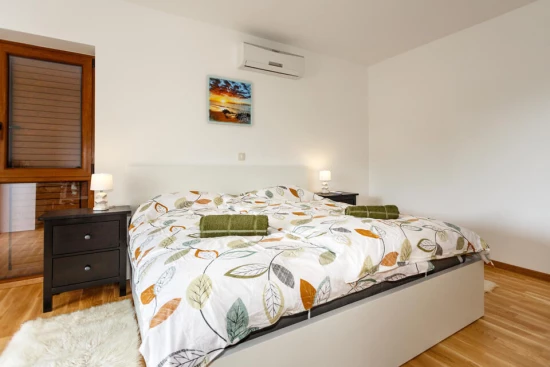 Vila Ostrov Krk - Malinska OS 11150 N1