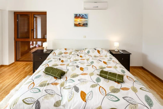 Vila Ostrov Krk - Malinska OS 11150 N1