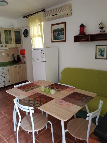 Apartmán Střední Dalmácie - Vinišće DA 9980 N1