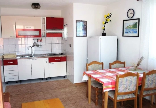 Apartmán Střední Dalmácie - Pisak DA 9987 N2