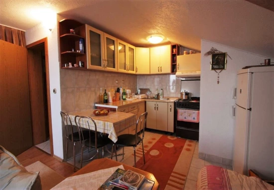 Apartmán Střední Dalmácie - Pisak DA 9987 N3