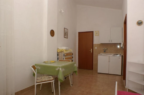 Apartmán Střední Dalmácie - Pisak DA 9991 N3