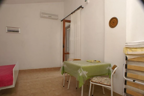 Apartmán Střední Dalmácie - Pisak DA 9991 N3