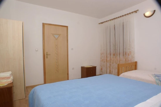 Apartmán Střední Dalmácie - Pisak DA 9991 N5