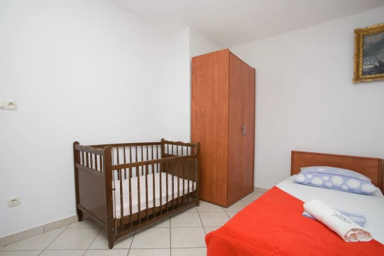 Apartmán Střední Dalmácie - Dugi Rat DA 9992 N2