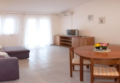 Apartmán Střední Dalmácie - Okrug Gornji DA 10006 N3