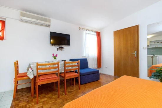 Apartmán Severní Dalmácie - Tribunj (Vodice) DA 10012 N3