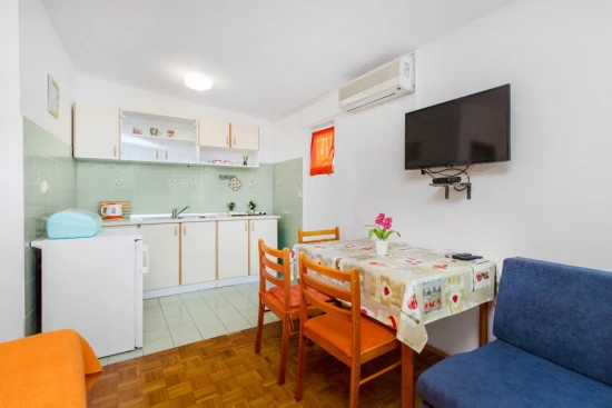 Apartmán Severní Dalmácie - Tribunj (Vodice) DA 10012 N3