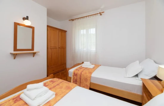 Apartmán Ostrov Brač - Supetar OS 11325 N1