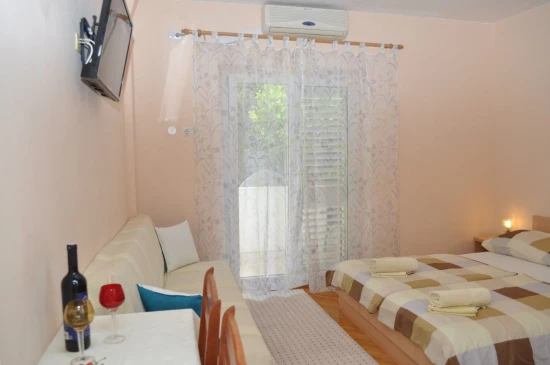 Apartmán Střední Dalmácie - Makarska DA 10042 N2