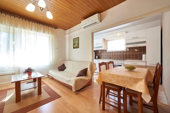 Apartmán Střední Dalmácie - Trogir DA 10056 N1