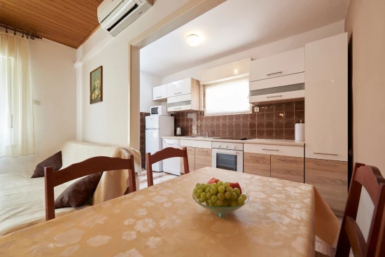 Apartmán Střední Dalmácie - Trogir DA 10056 N1