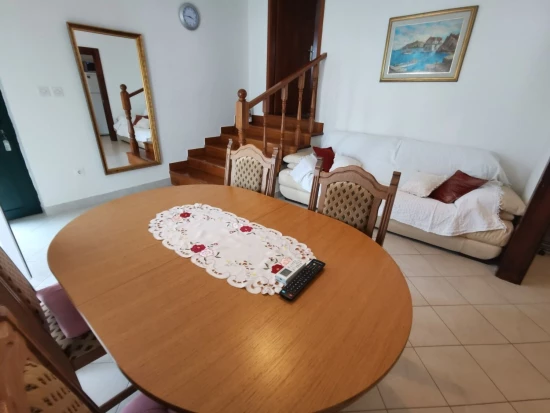 Apartmán Střední Dalmácie - Vinišće DA 10076 N2