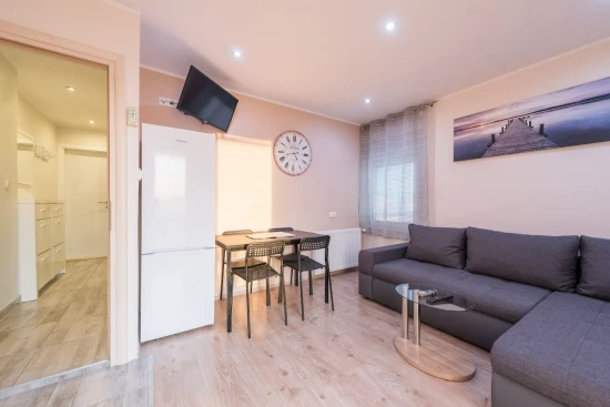 Apartmán Severní Dalmácie - Sukošan DA 10082 N1