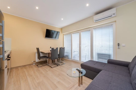 Apartmán Severní Dalmácie - Sukošan DA 10082 N7