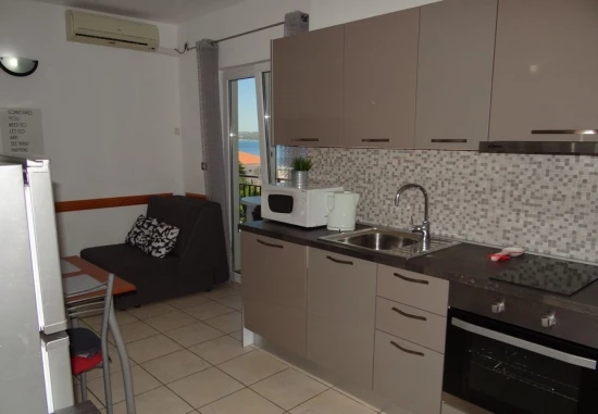 Apartmán Střední Dalmácie - Okrug Gornji DA 10088 N3