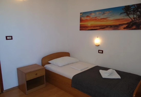 Apartmán Střední Dalmácie - Okrug Gornji DA 10088 N3