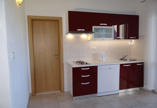 Apartmán Střední Dalmácie - Okrug Gornji DA 10088 N4