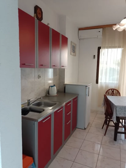 Apartmán Střední Dalmácie - Gradac DA 10095 N1