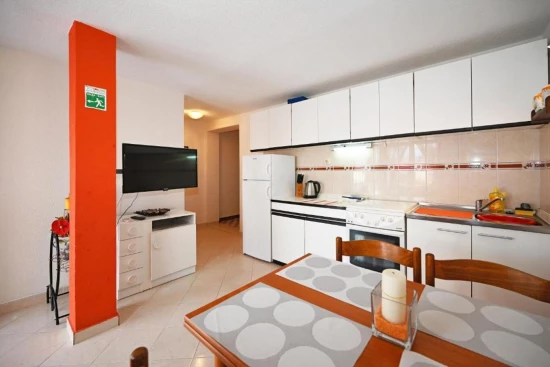 Apartmán Střední Dalmácie - Slatine (Čiovo) DA 10099 N1