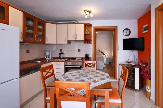 Apartmán Střední Dalmácie - Slatine (Čiovo) DA 10099 N4