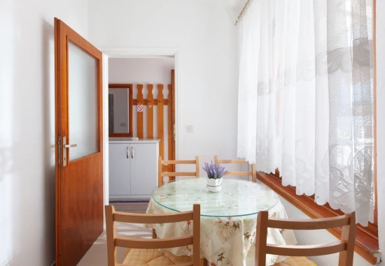 Apartmán Střední Dalmácie - Brela DA 10103 N2