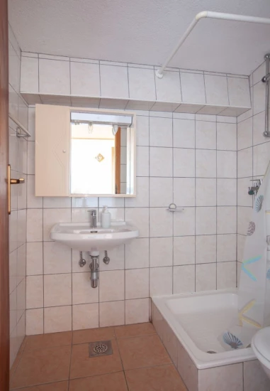 Apartmán Střední Dalmácie - Brela DA 10103 N3