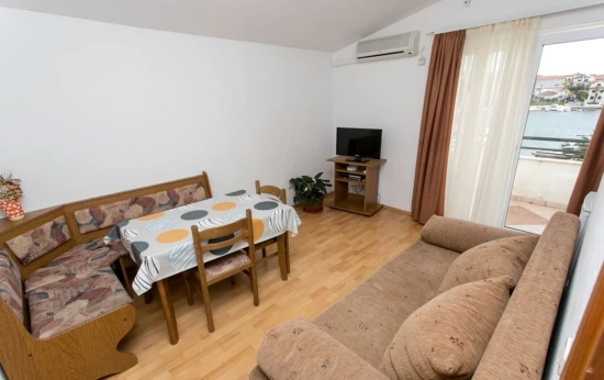 Apartmán Střední Dalmácie - Seget Vranjica DA 10104 N4