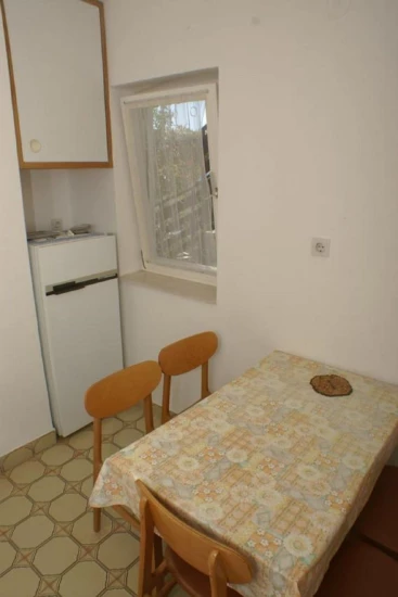 Apartmán Střední Dalmácie - Pisak DA 10121 N1