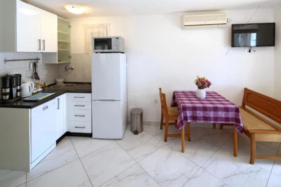 Apartmán Střední Dalmácie - Vinišće DA 10124 N1