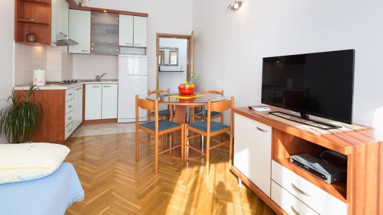 Apartmán Střední Dalmácie - Baška Voda DA 10130 N2