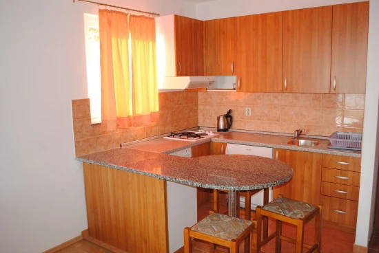 Apartmán Střední Dalmácie - Brela DA 10137 N2