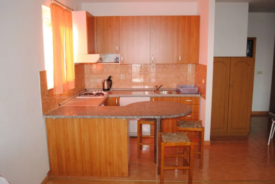 Apartmán Střední Dalmácie - Brela DA 10137 N2