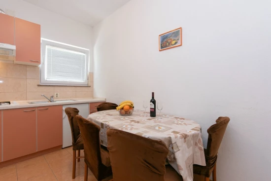 Apartmán Střední Dalmácie - Brela DA 10137 N5