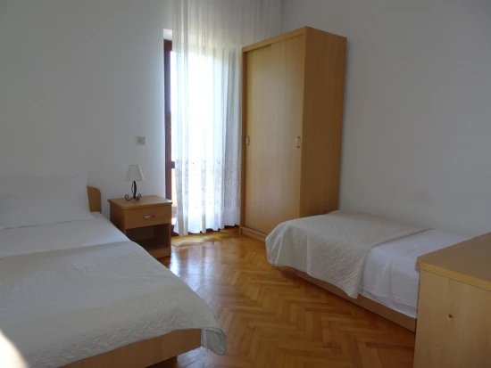 Apartmán Střední Dalmácie - Krilo Jesenice DA 10142 N1