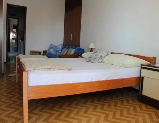 Apartmán Střední Dalmácie - Seget Donji DA 10172 N2