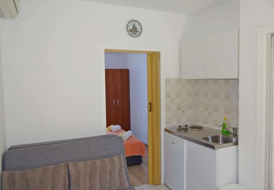 Apartmán Střední Dalmácie - Okrug Donji DA 10174 N2