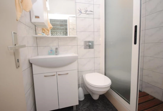 Apartmán Střední Dalmácie - Okrug Donji DA 10199 N1