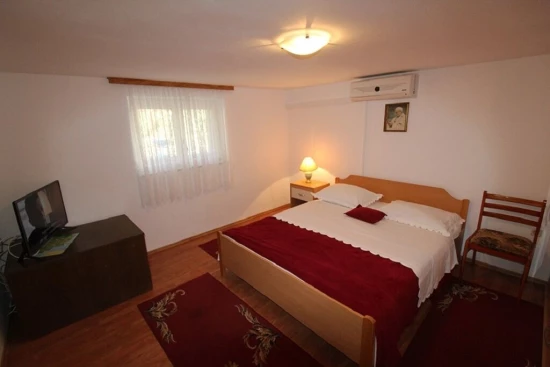 Apartmán Severní Dalmácie - Pirovac DA 10210 N2