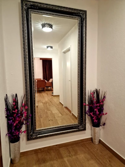 Apartmán Střední Dalmácie - Okrug Donji DA 10211 N6